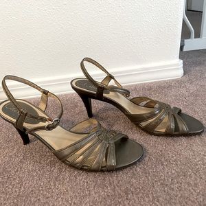 Cole Haan slingback 3” heels in 10.5B